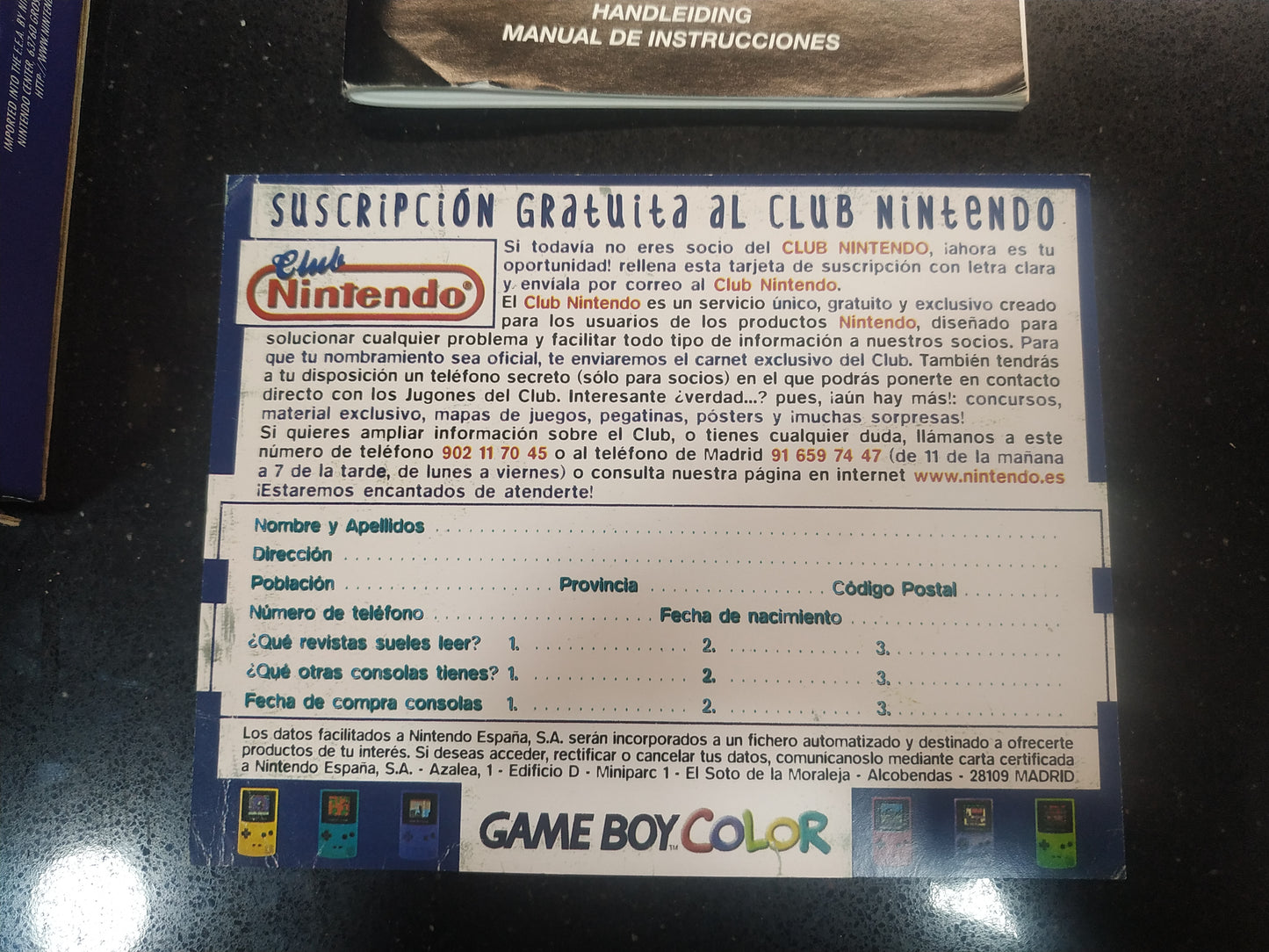 Caja Game Boy Color Edición Pikachu