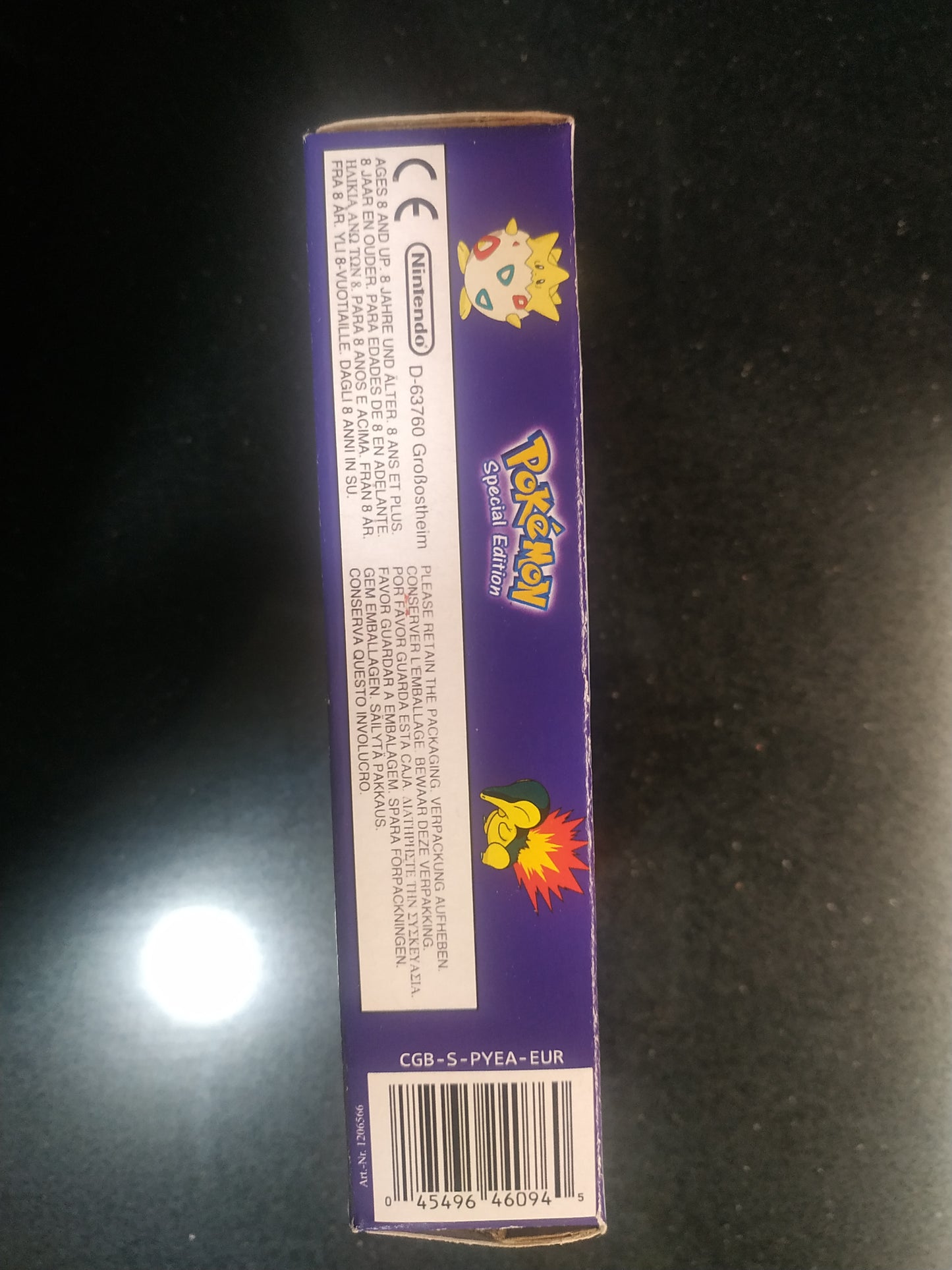 Caja Game Boy Color Edición Pikachu