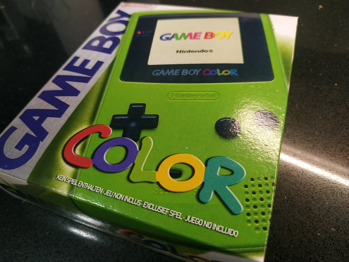 Caja Game Boy Color Verde Lima