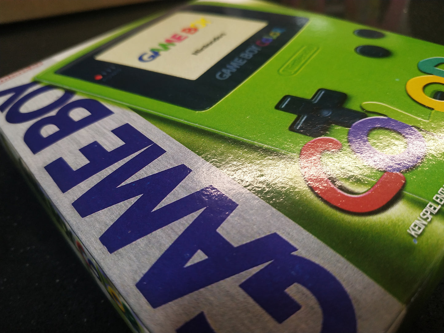 Caja Game Boy Color Verde Lima