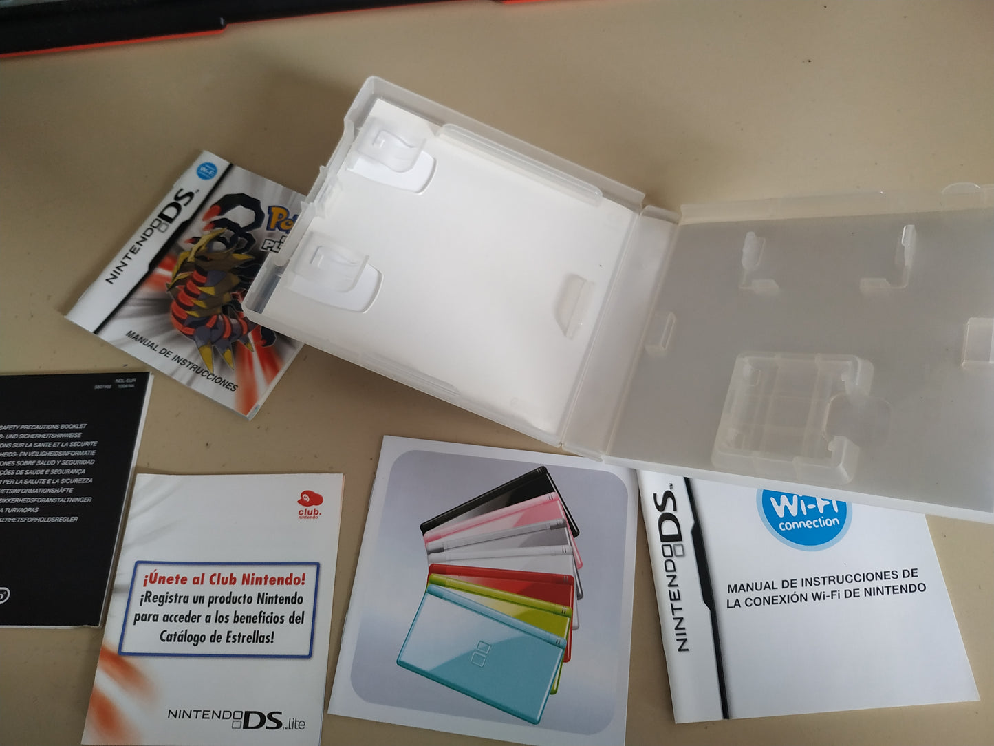 Caja de reemplazo Pokémon Platino