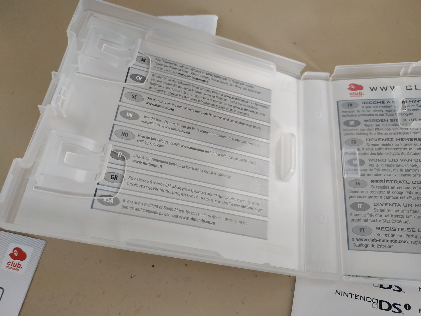 Caja de reemplazo Pokémon Edición Blanca