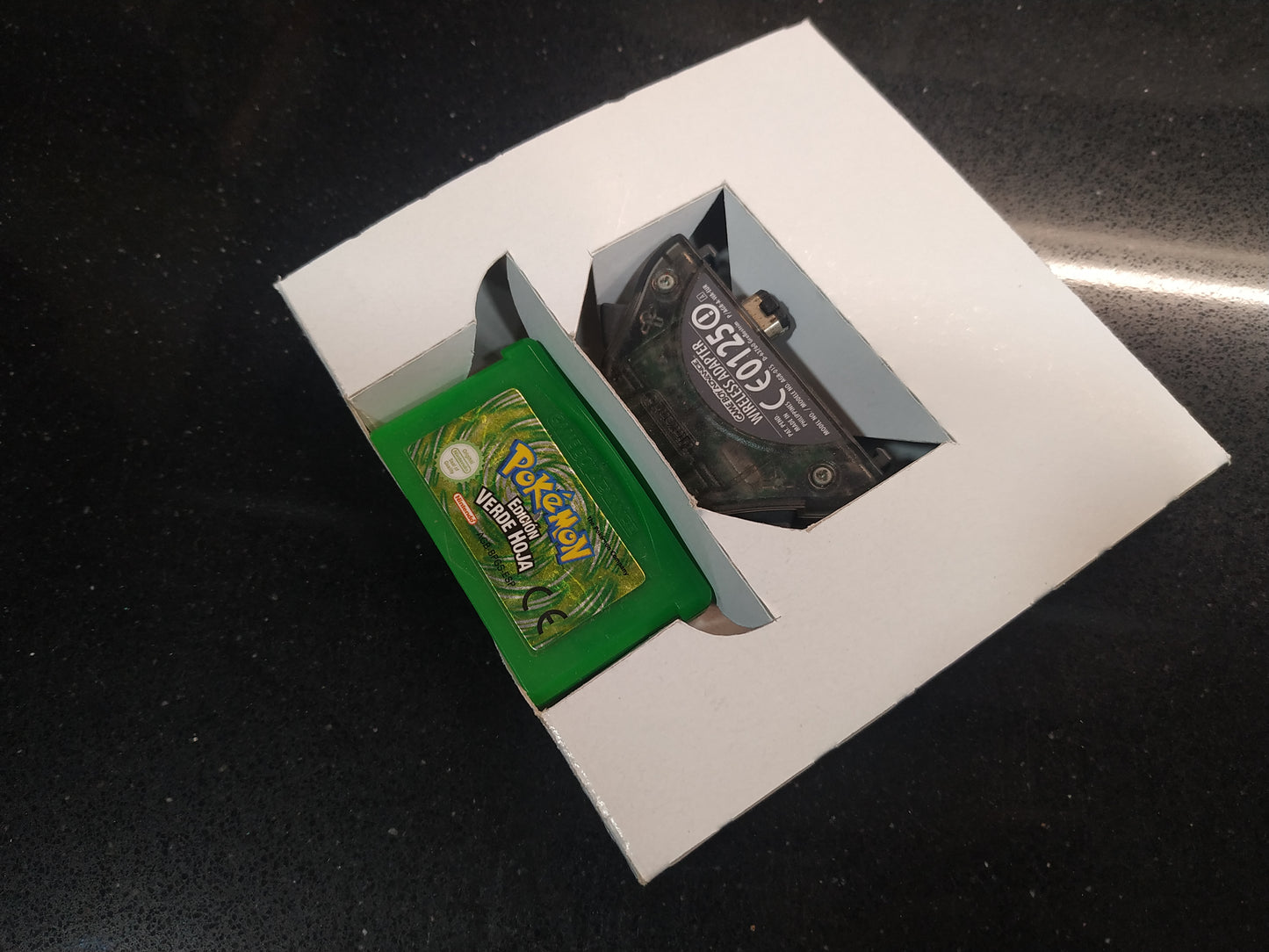 Insert GBA Wireless Pokémon Rojo Fuego & Verde Hoja