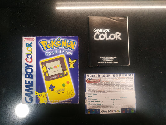 Caja Game Boy Color Edición Pikachu