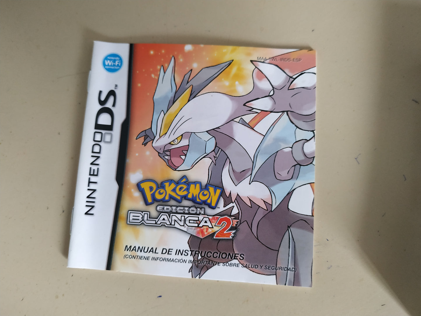 Caja de reemplazo Pokémon Edición Blanca 2